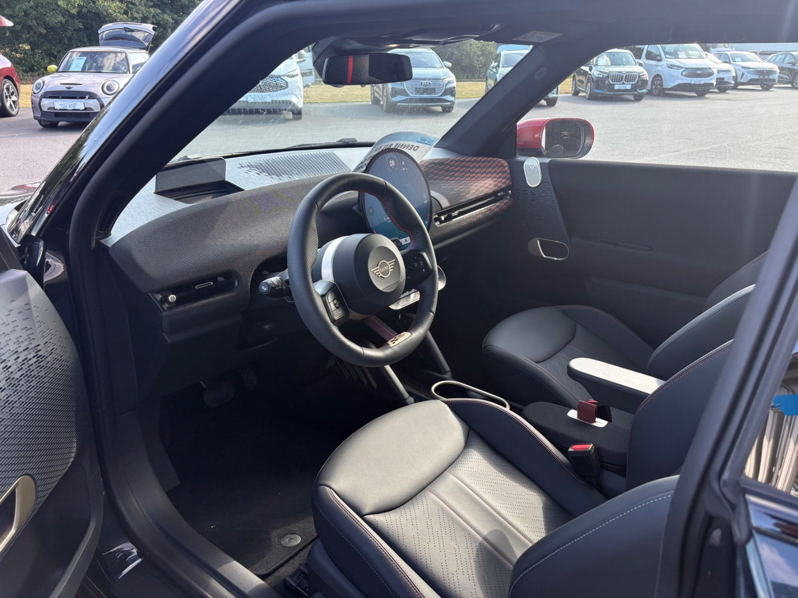 Grå Mini Cooper SE fra 2024