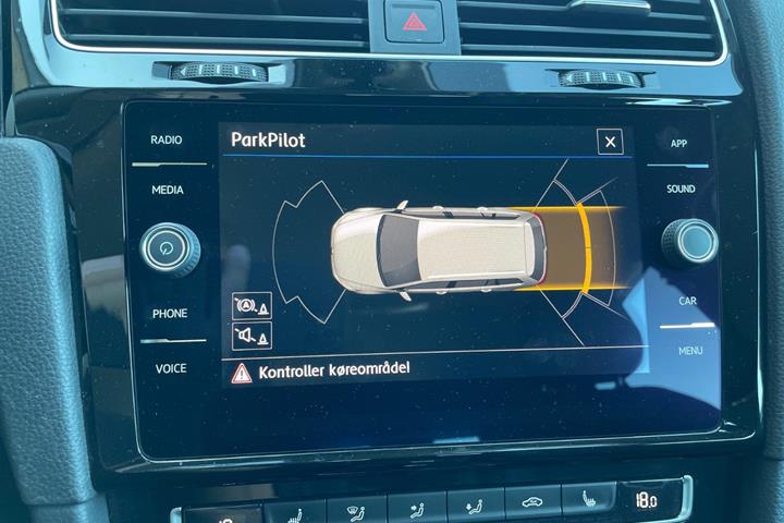 Sort VW Golf VII fra 2019