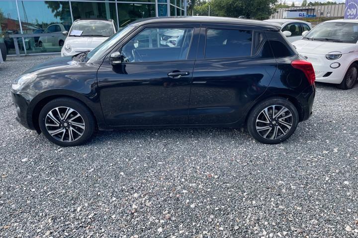 Sort Suzuki Swift fra 2021