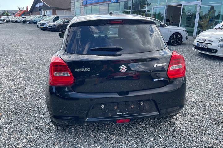 Sort Suzuki Swift fra 2021