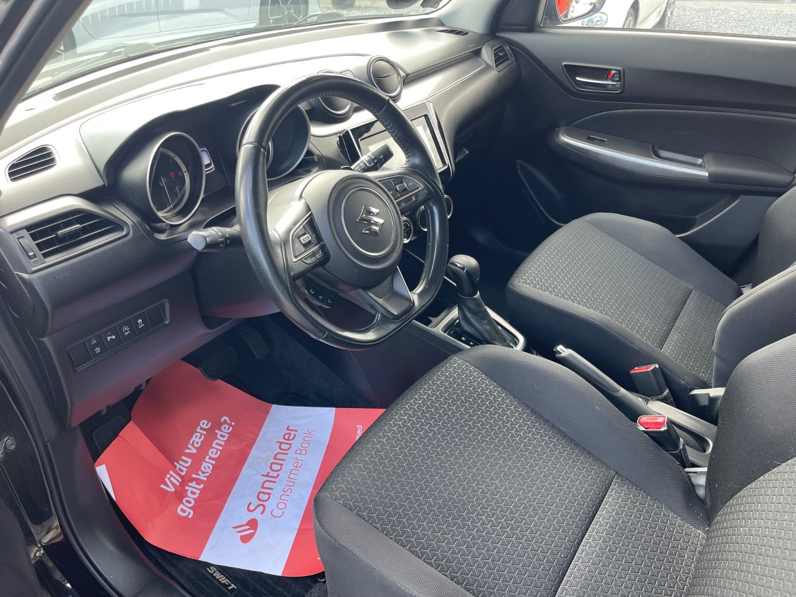 Sort Suzuki Swift fra 2021