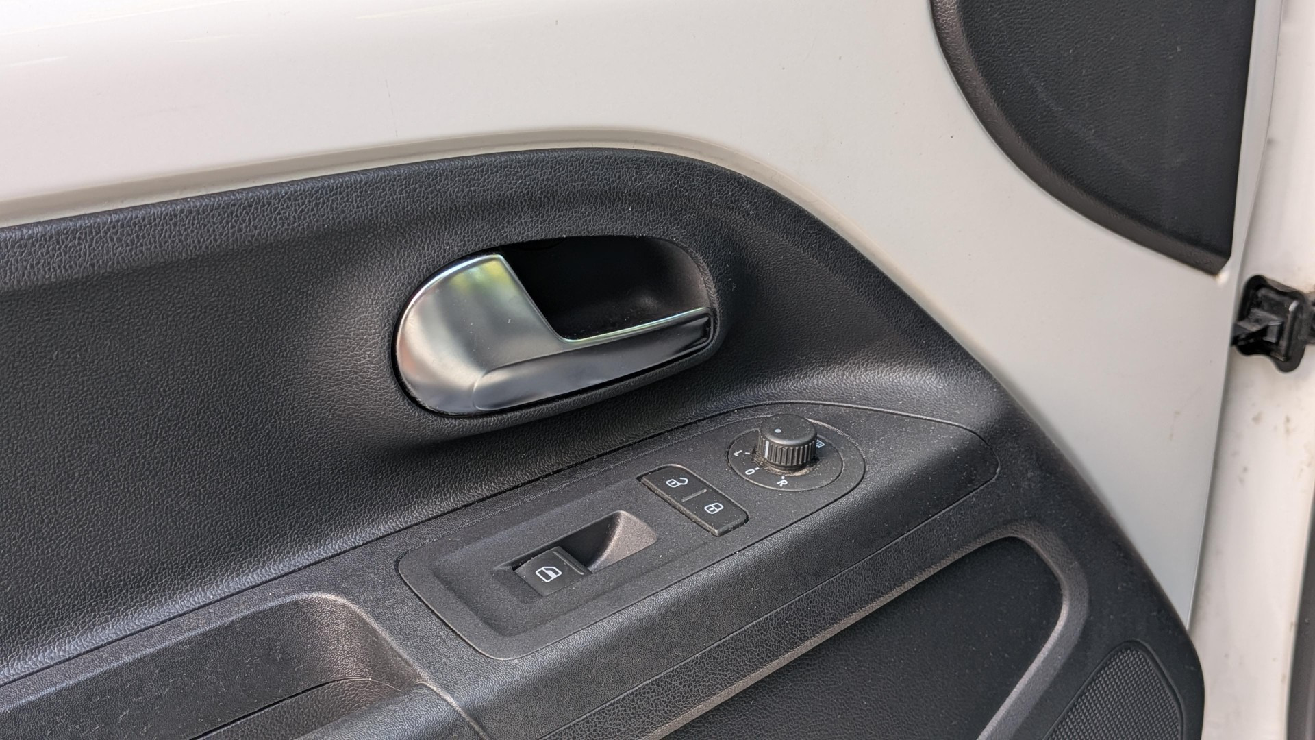 Hvid VW UP! fra 2013