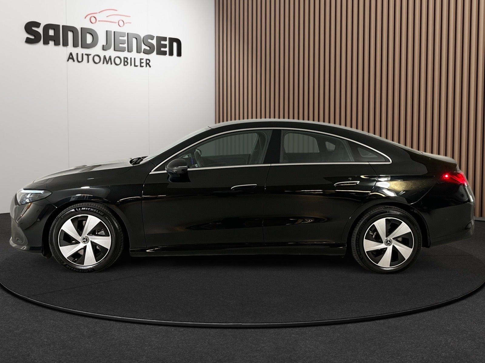 Sort Mercedes CLA350 fra 2026