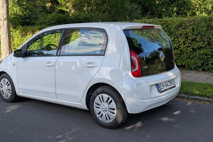 Hvid VW UP! fra 2013