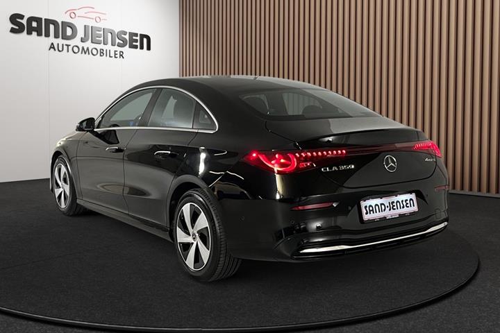 Sort Mercedes CLA350 fra 2026