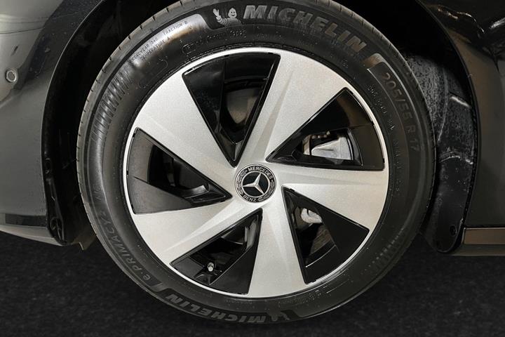 Sort Mercedes CLA350 fra 2026