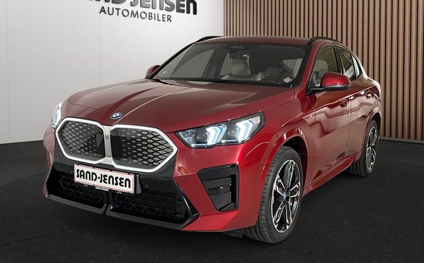 BMW iX2 xDrive30 Fully Charged