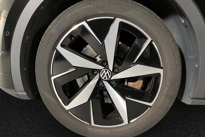 Sort VW ID.4 fra 2023
