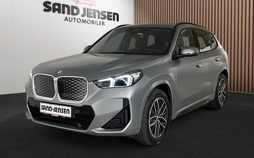 BMW iX1 eDrive20 M-Sport