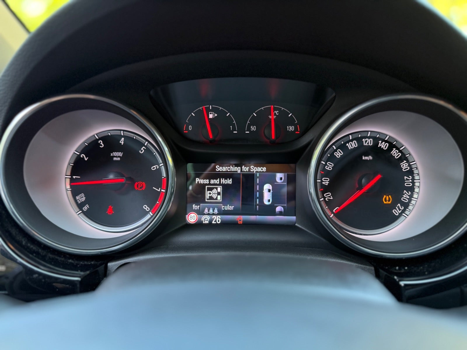 Sort Opel Astra fra 2019