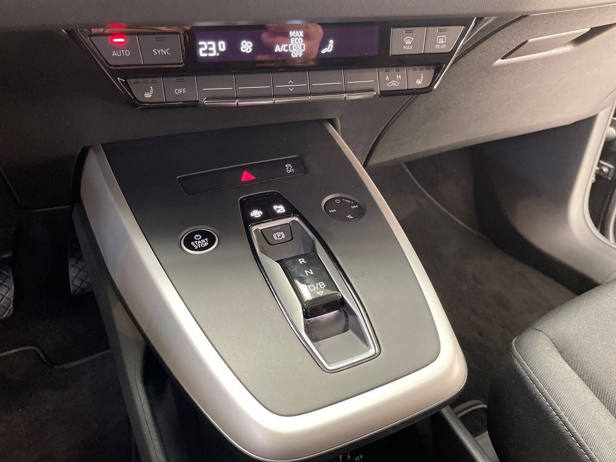 Sort Audi Q4 e-tron fra 2024