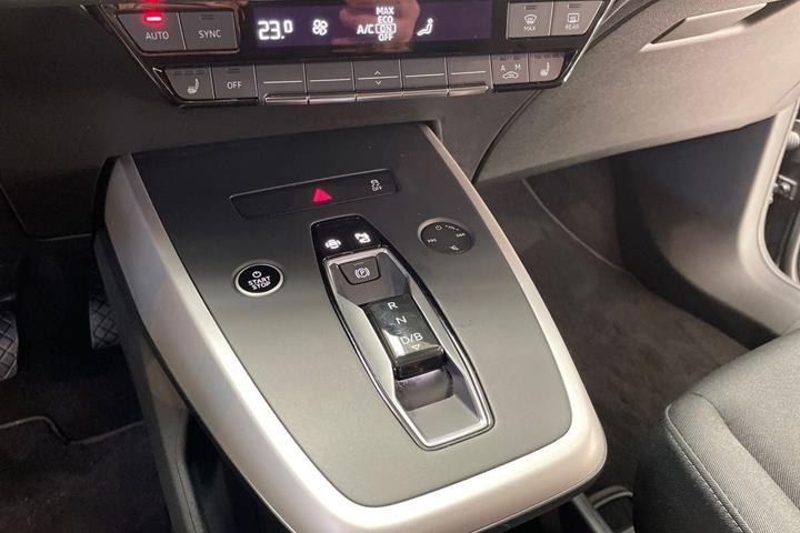 Sort Audi Q4 e-tron fra 2024