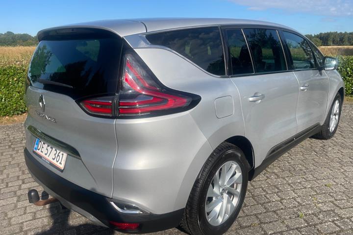 Sølv Renault Espace fra 2016