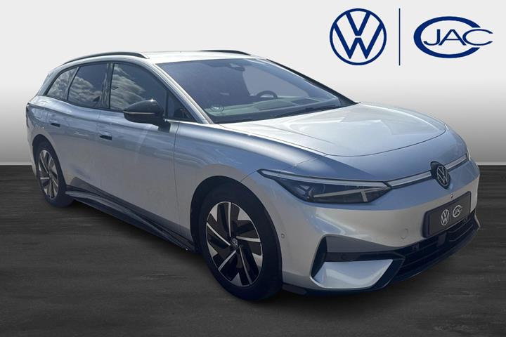 Sølv VW ID.7 fra 2025