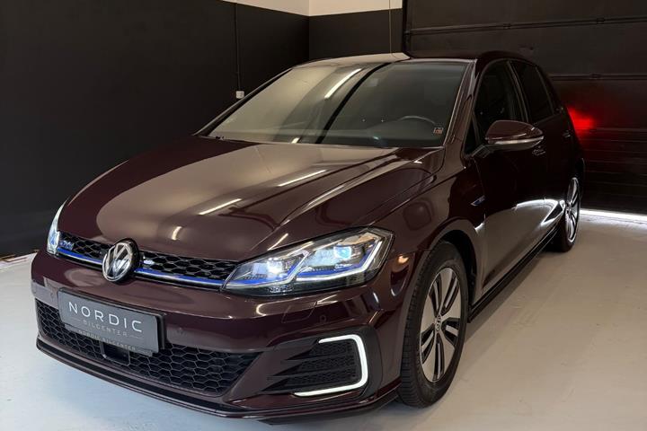 undefined VW Golf VII fra 2018 set udefra