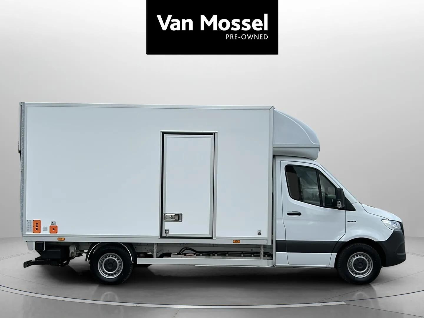 Hvid Mercedes eSprinter fra 2026