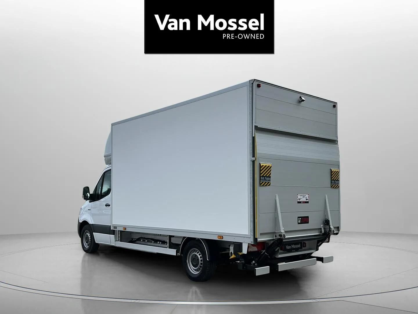 Hvid Mercedes eSprinter fra 2026
