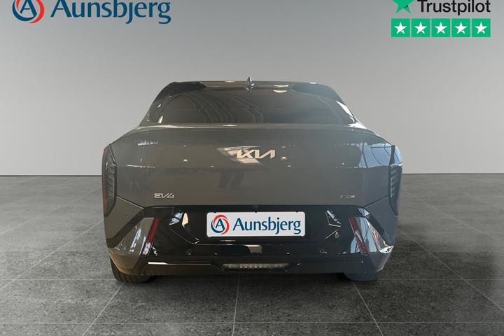 Grå Kia EV4 fra 2026