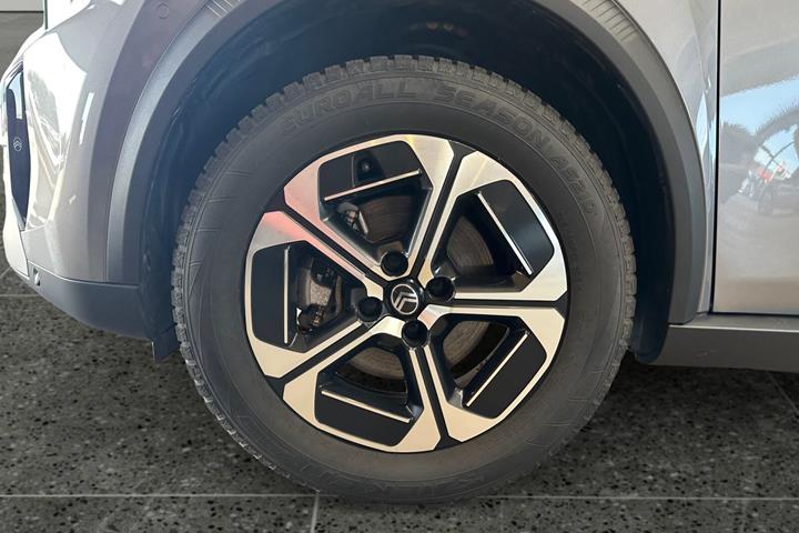 Grå Citroën e-C3 Aircross fra 2025