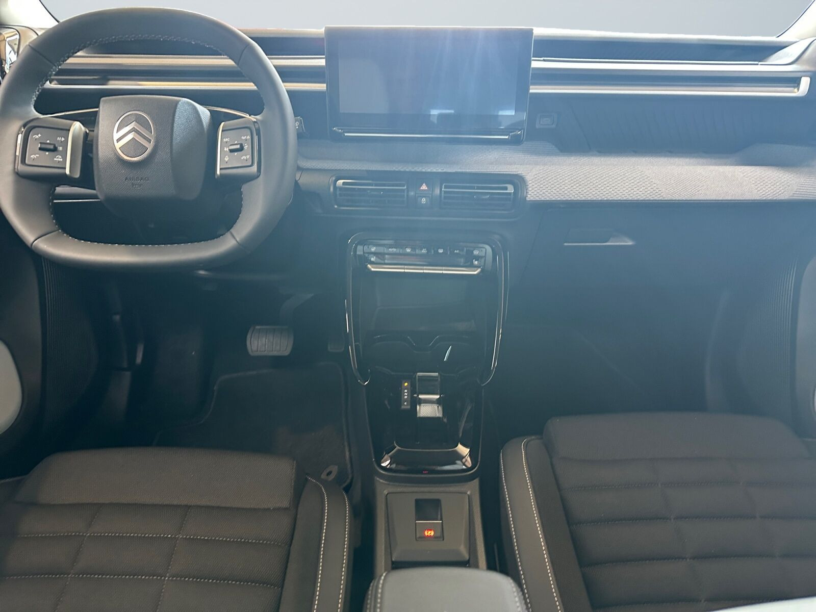 Grå Citroën e-C3 Aircross fra 2025