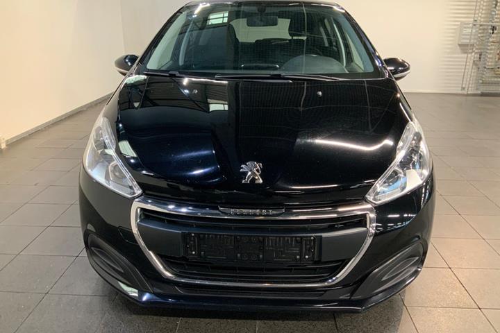 Sort Peugeot 208 fra 2018