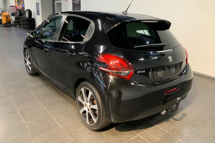 Sort Peugeot 208 fra 2018