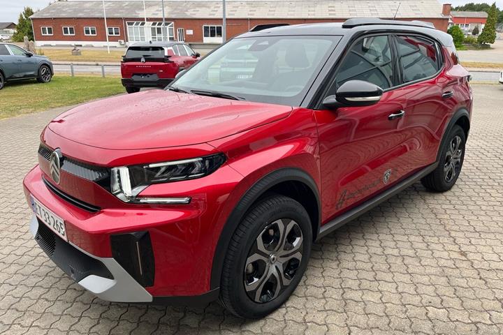 Rød Citroën e-C3 Aircross fra 2026