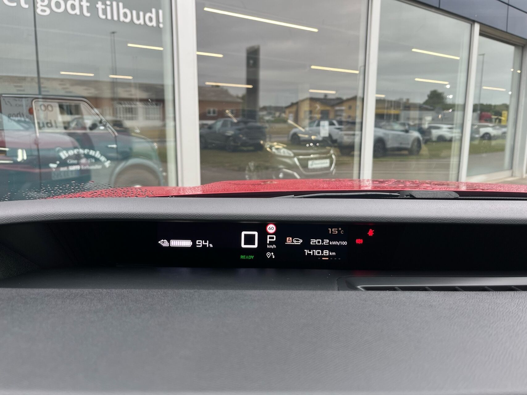 Rød Citroën e-C3 Aircross fra 2026