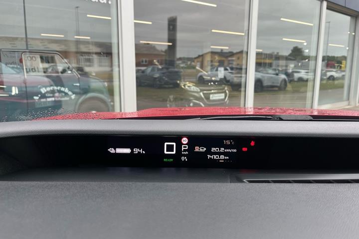 Rød Citroën e-C3 Aircross fra 2026