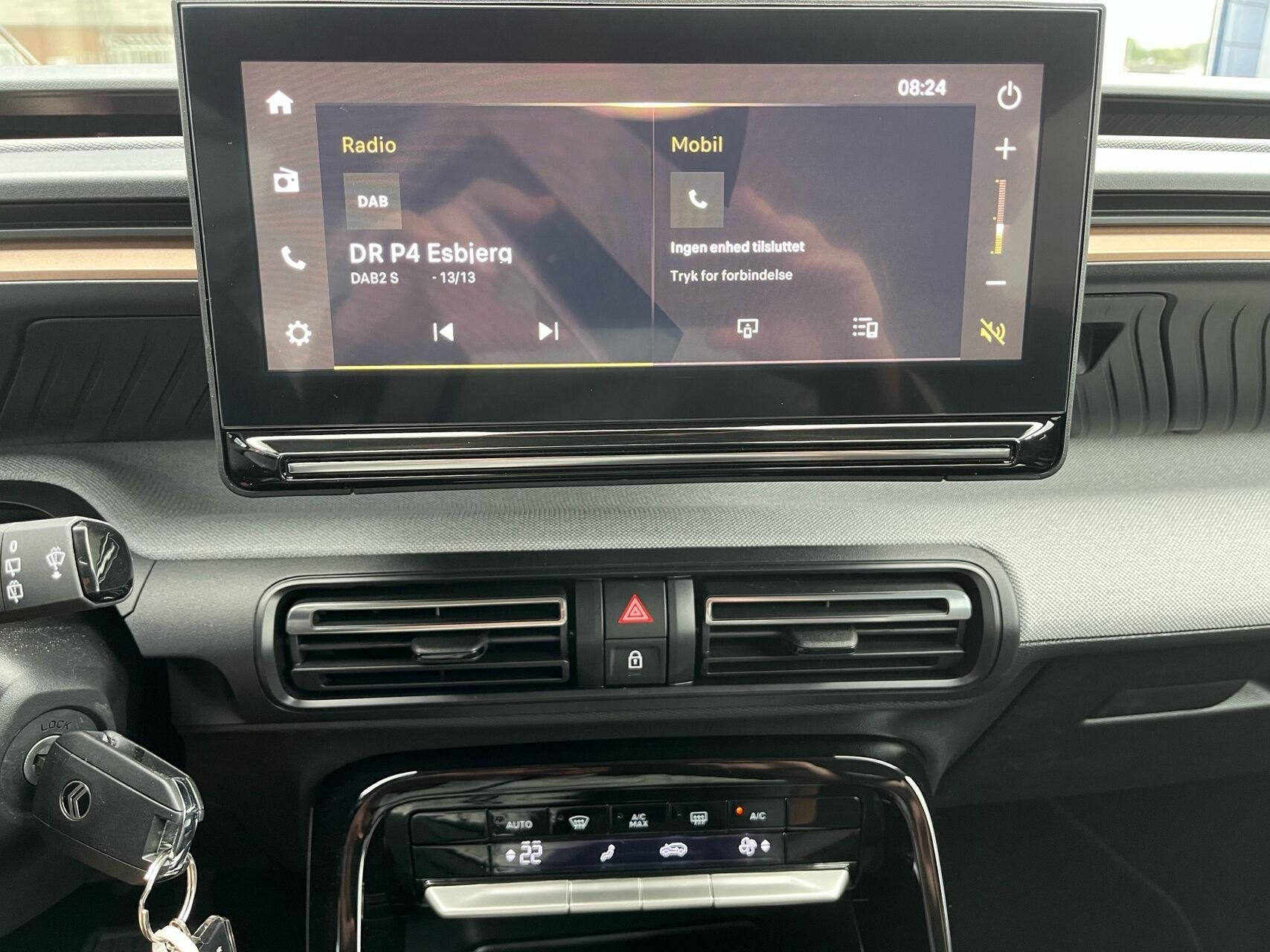 Rød Citroën e-C3 Aircross fra 2026