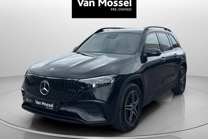 Sort Mercedes EQB 250+ fra 2025 set udefra