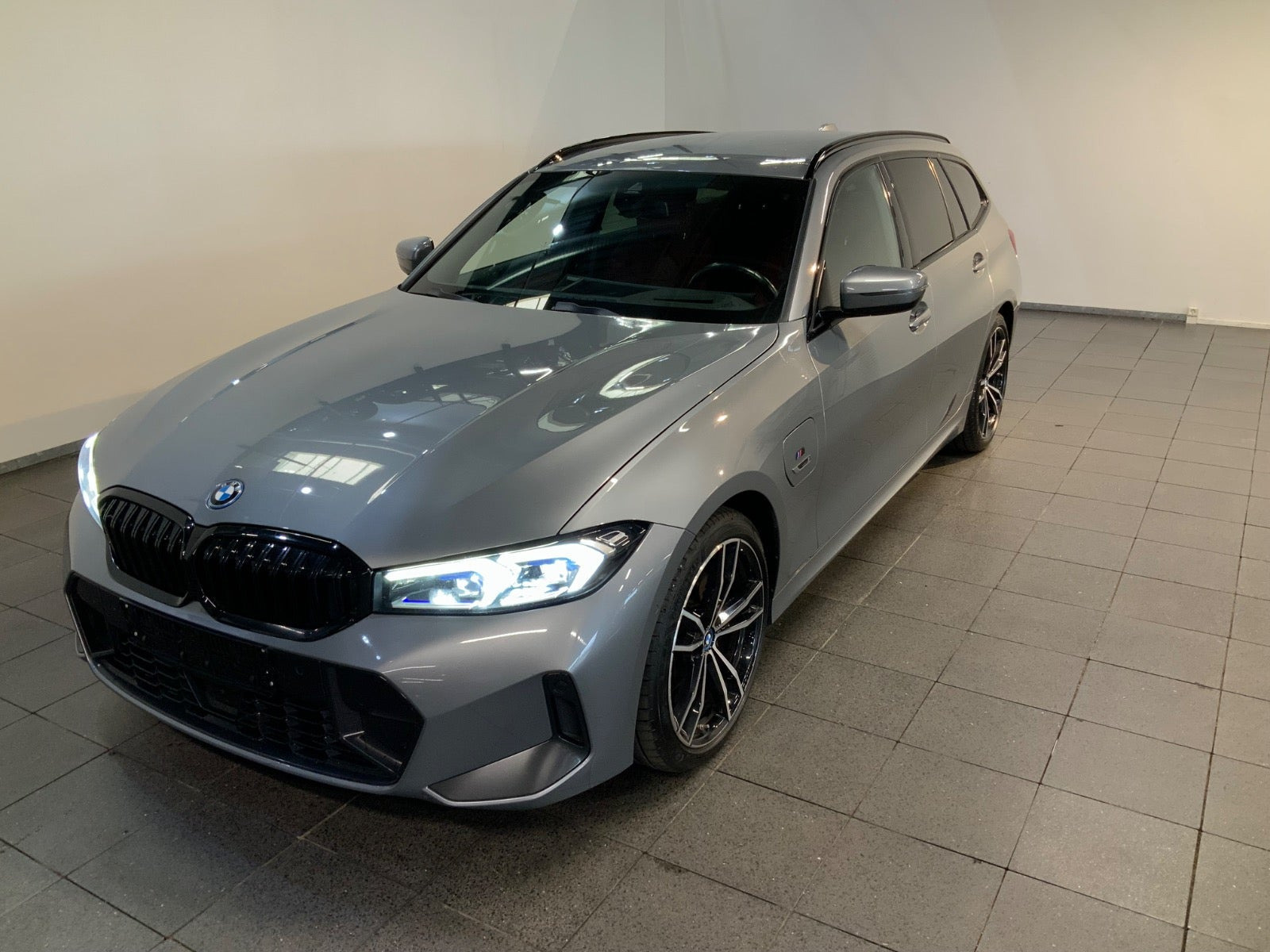 BMW 330e 2,0 Touring M-Sport+ aut.