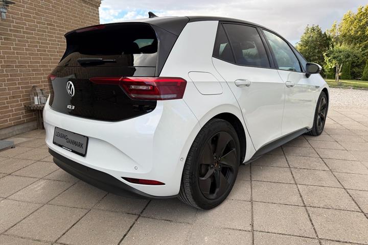 Hvid VW ID.3 fra 2023