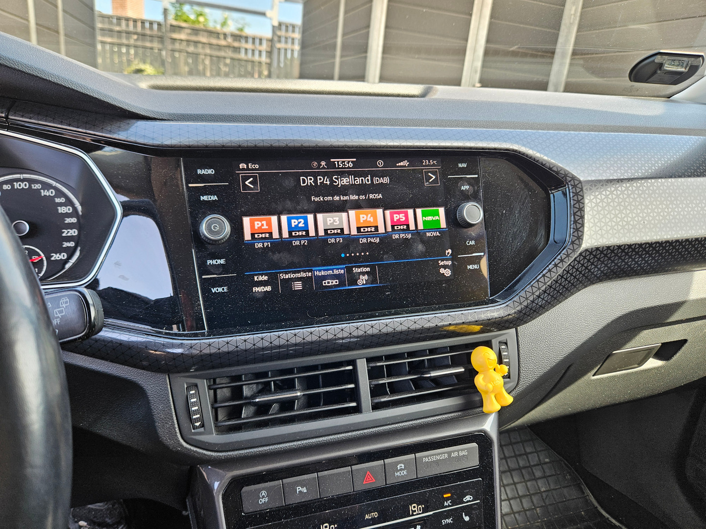 Sort VW T-Cross fra 2021