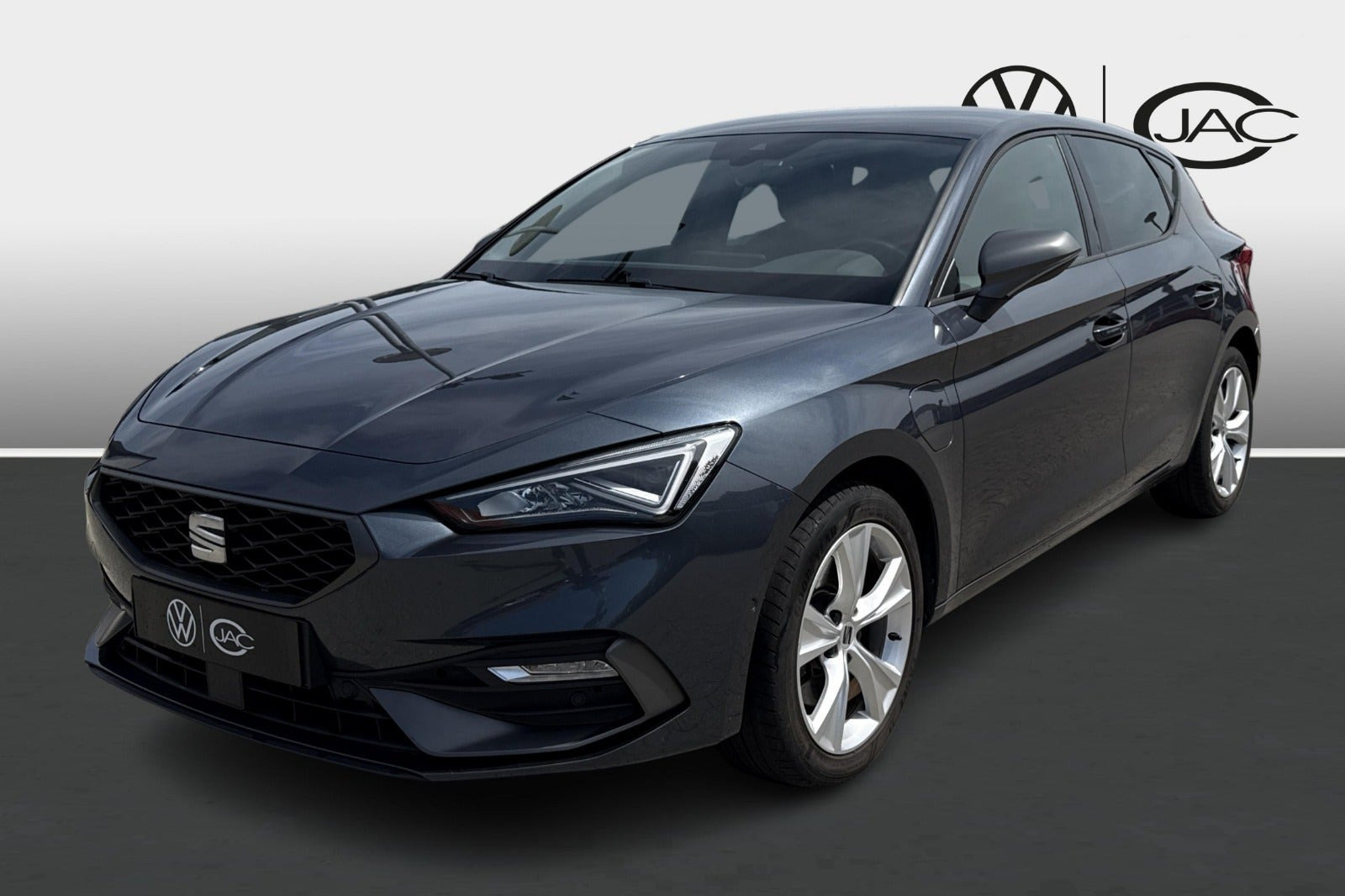 Grå Seat Leon fra 2021