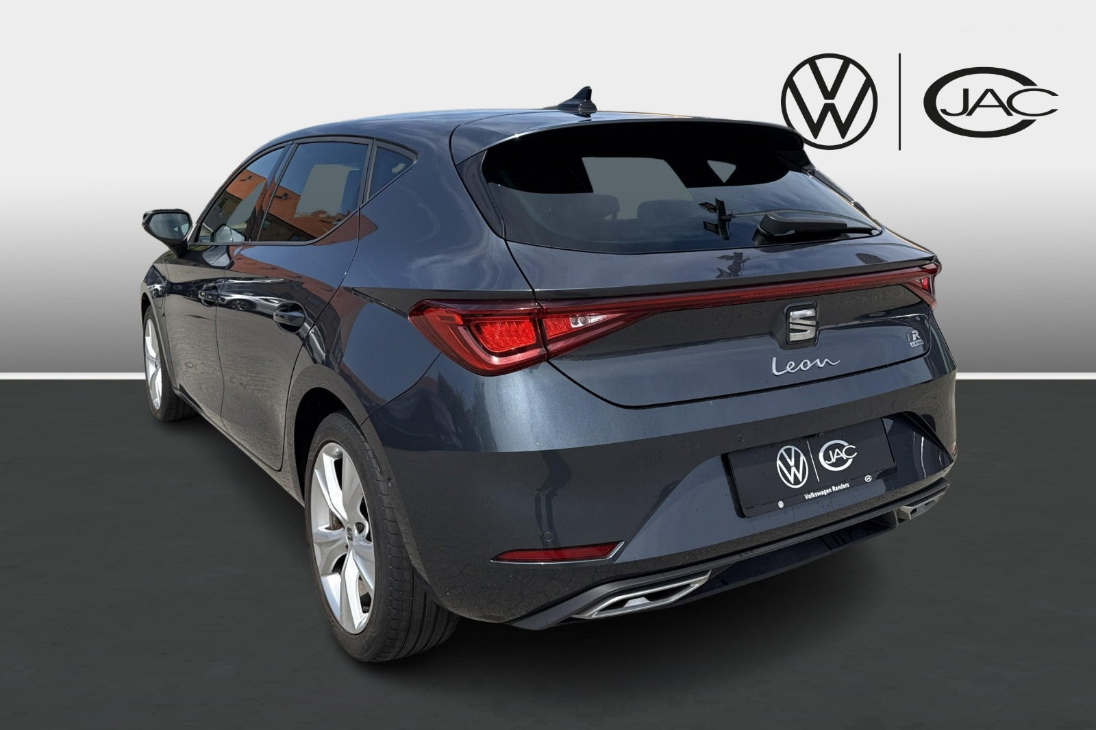 Grå Seat Leon fra 2021