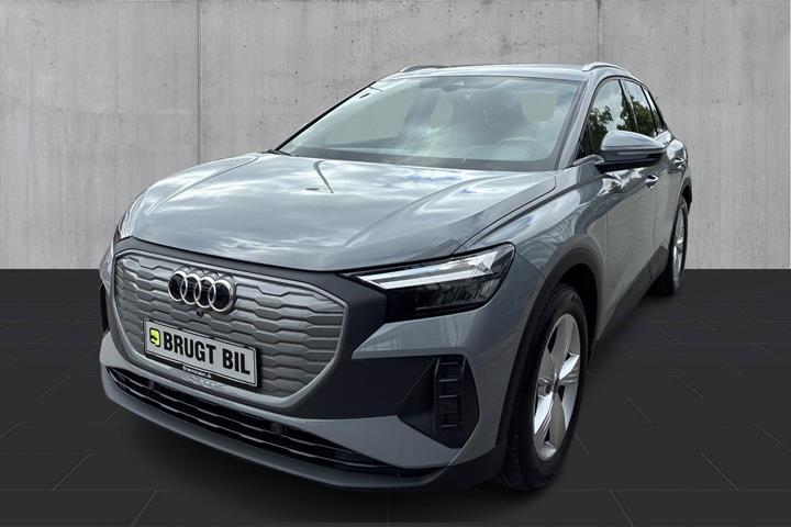 Grå Audi Q4 e-tron fra 2022
