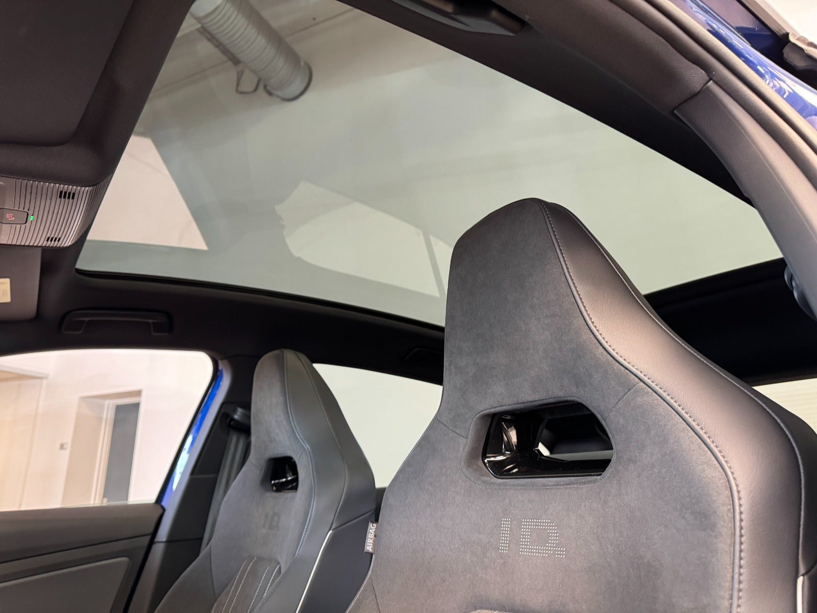 Blå VW ID.5 fra 2025