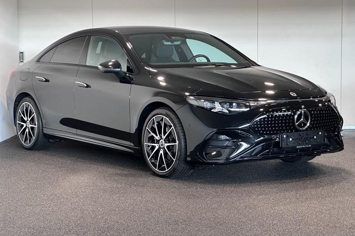 Sort Mercedes CLA250+ fra 2025