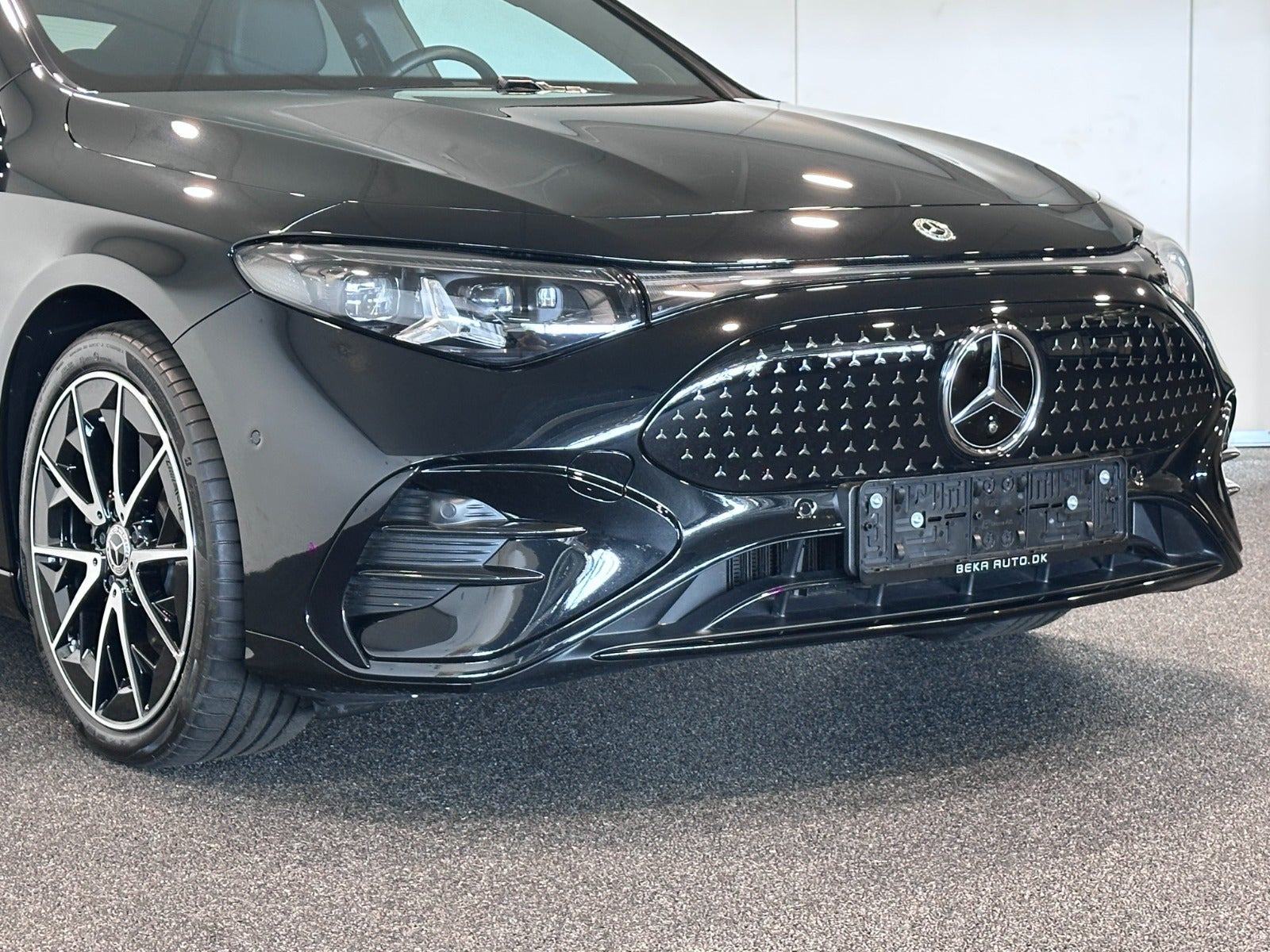 Sort Mercedes CLA250+ fra 2025