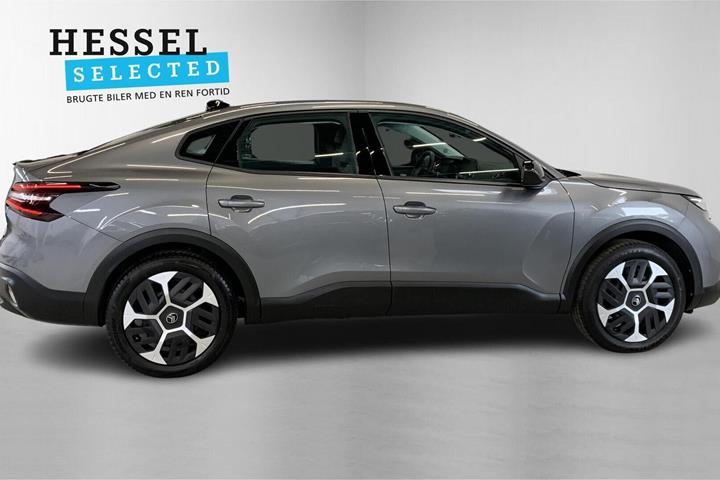 Grå Citroën ë-C4 X fra 2025