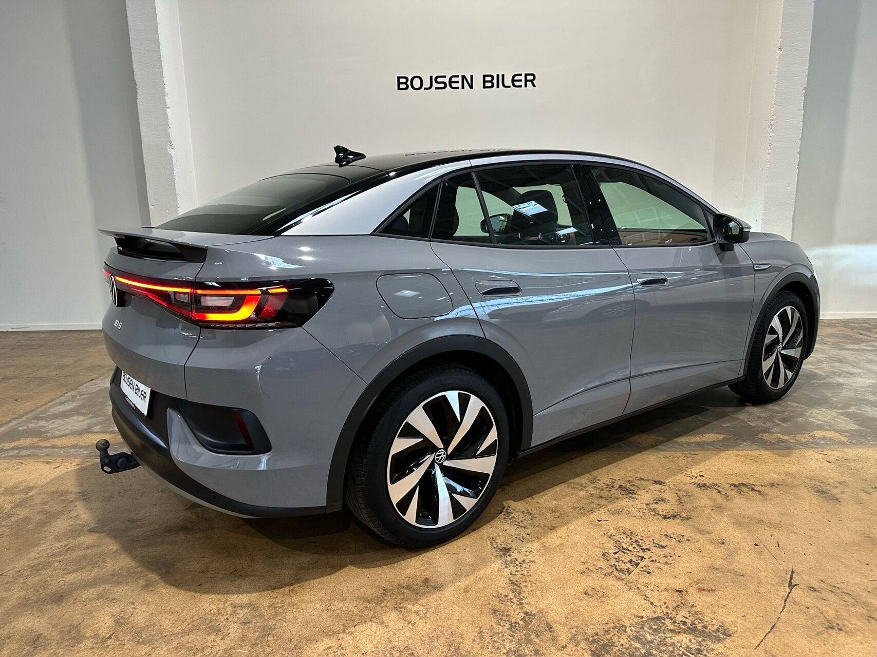 Grå VW ID.5 fra 2023
