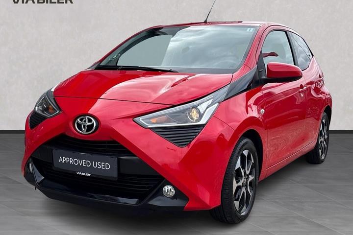 Rød Toyota Aygo fra 2020