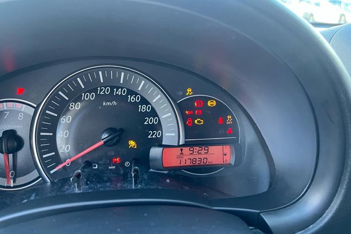 undefined Nissan Micra fra 2015