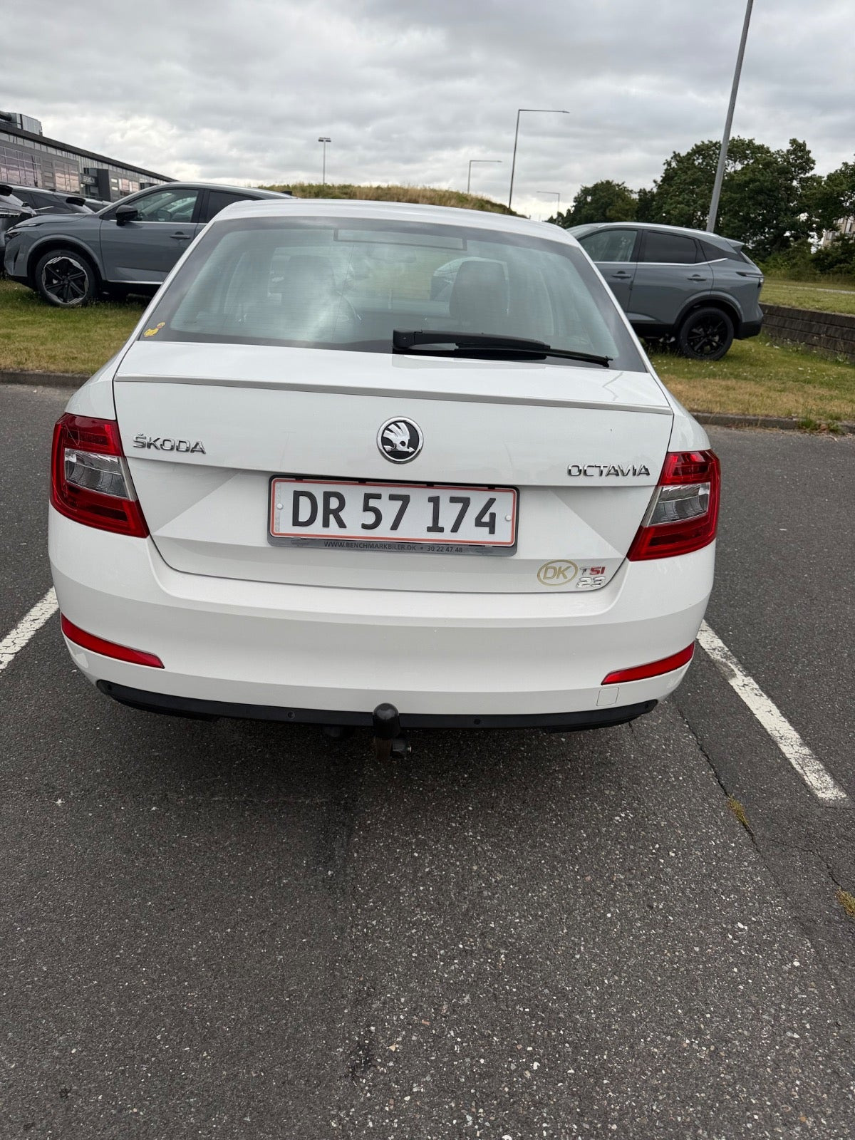 Hvid Skoda Octavia fra 2013