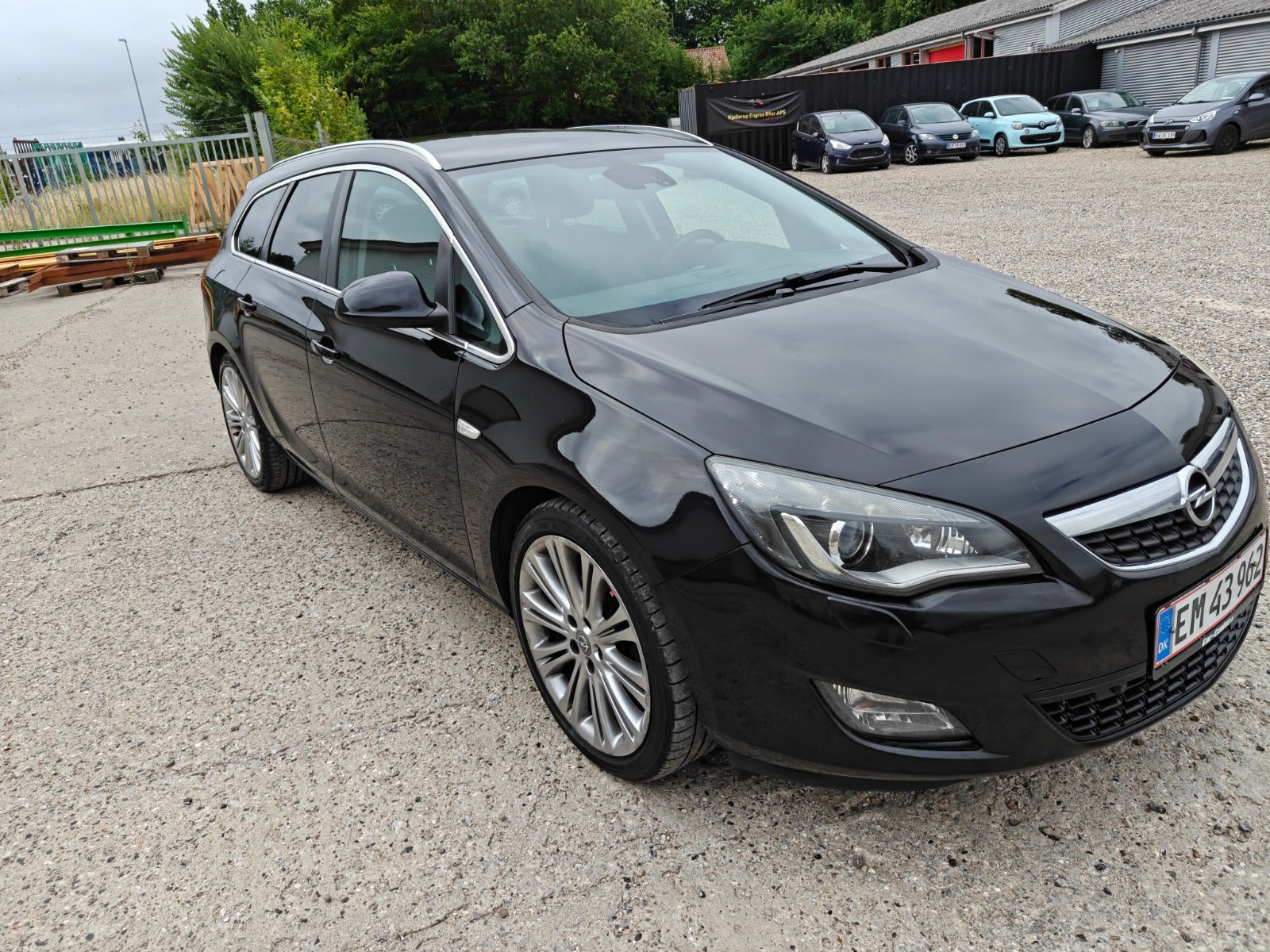 undefined Opel Astra fra 2011