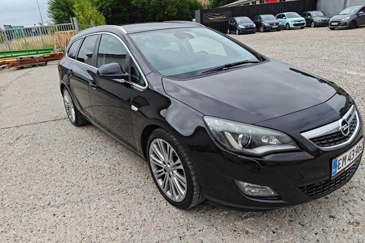 undefined Opel Astra fra 2011