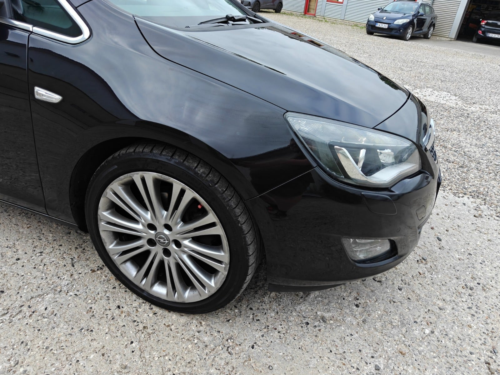 undefined Opel Astra fra 2011