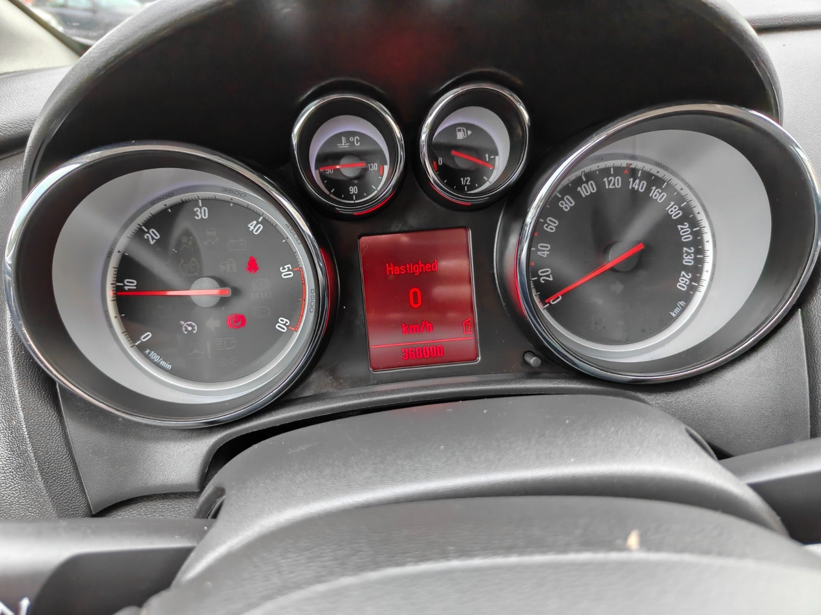 undefined Opel Astra fra 2011