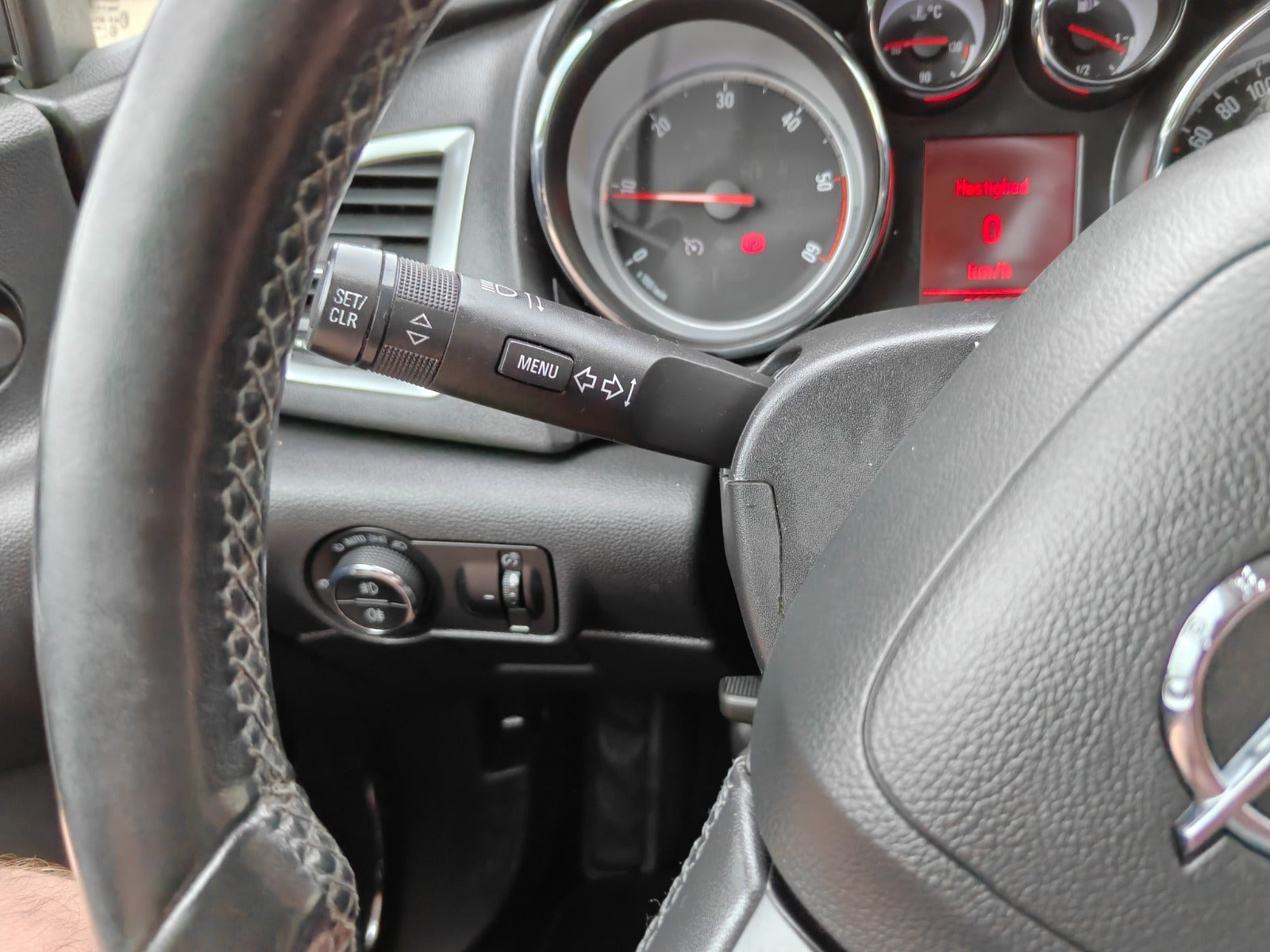 undefined Opel Astra fra 2011